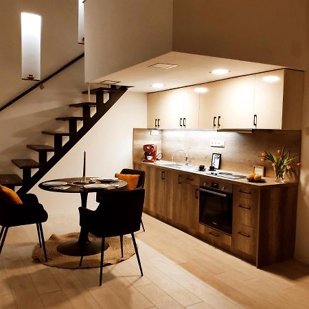 F27 Ferenc Apartment Будапеща Екстериор снимка